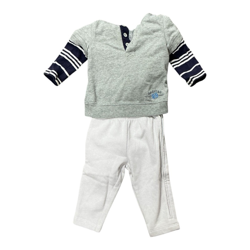 Old Navy / Hanes Gray and Navy Baby Outfit Size 6-12 Months
